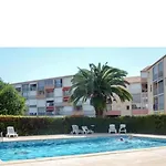 Les Terrasses De La Baronnie Climatisé Avec 1 Et Piscine Ouverte De Fin Mai à Mi Septembre Parking Securisé Avec Accroches Vélo Disponible Sans Supplement *